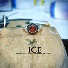 Florence - In Sterling Silver With Plain Band