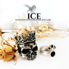 Kings Crown Signet Ring - In Sterling Silver