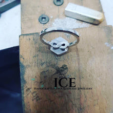 Florence - In Sterling Silver With Plain Band