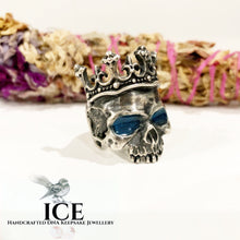 Kings Crown Signet Ring - In Sterling Silver