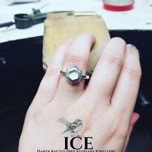 Florence - In Sterling Silver With Plain Band